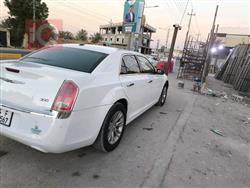 کرایسلەر 300